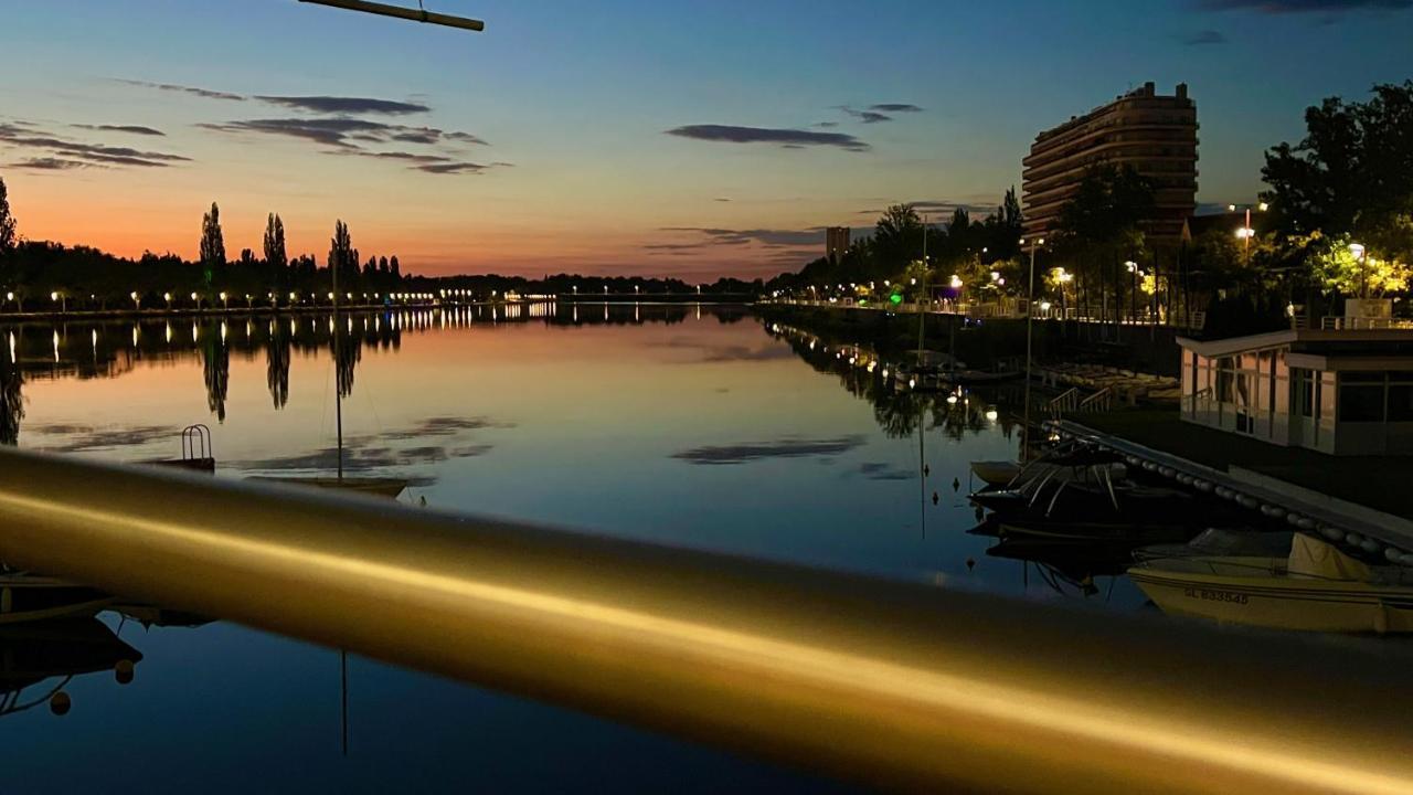 Le Vichy Centre, Spacieux Et Cosy T2 Avec Vue, Au Calme 外观 照片